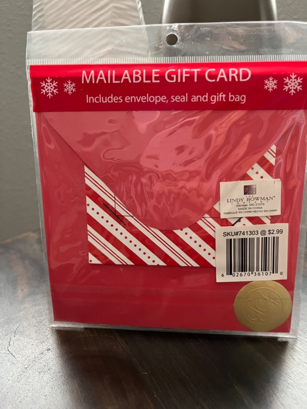 Lindy Bowman Holiday Mailable Gift Card Bundle of 3 NEW - Picture 3 of 7